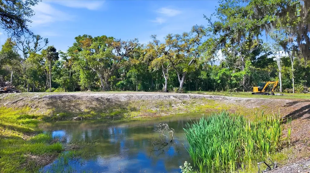 5361 Myakka Valley Trail Sarasota FL 34241