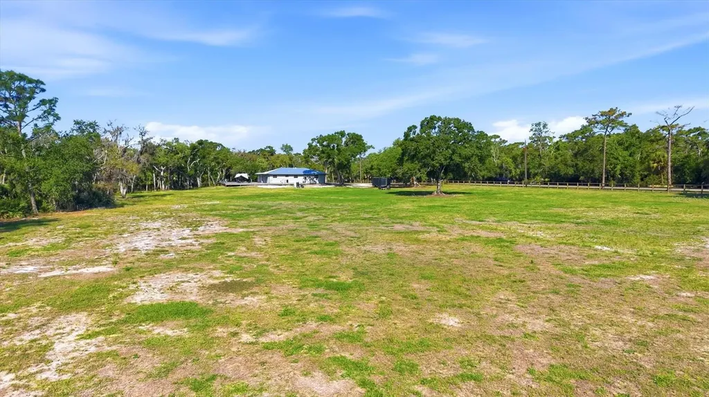 5361 Myakka Valley Trail Sarasota FL 34241