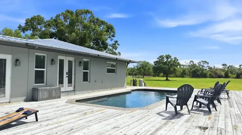 5361 Myakka Valley Trail Sarasota FL 34241