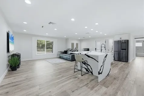 5361 Myakka Valley Trail Sarasota FL 34241