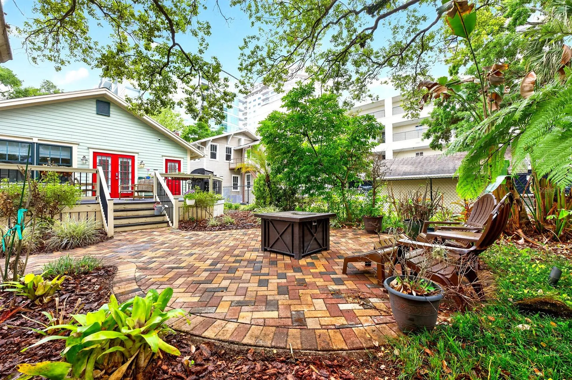 613 E Pine Street Orlando FL 32801