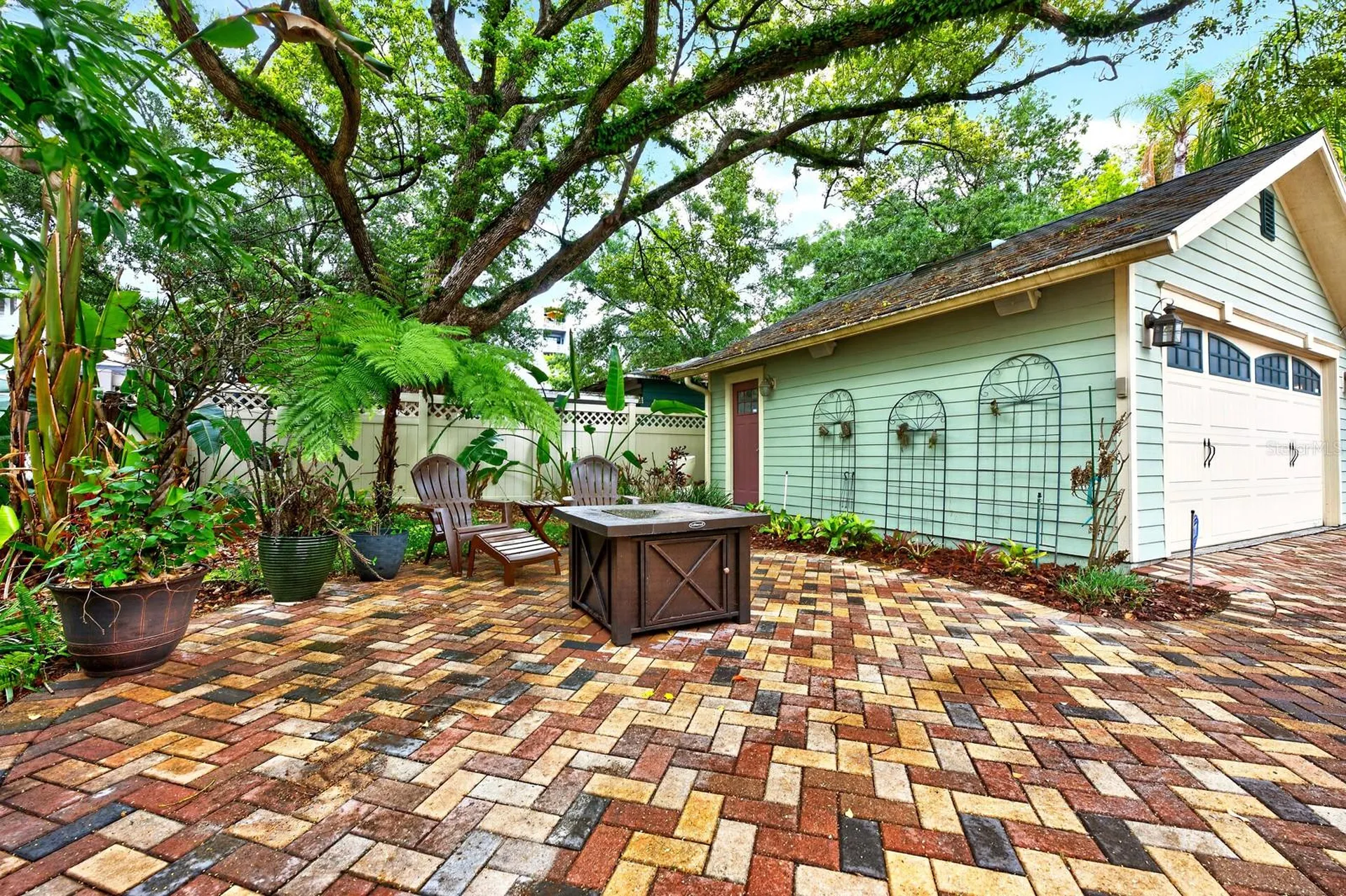 613 E Pine Street Orlando FL 32801