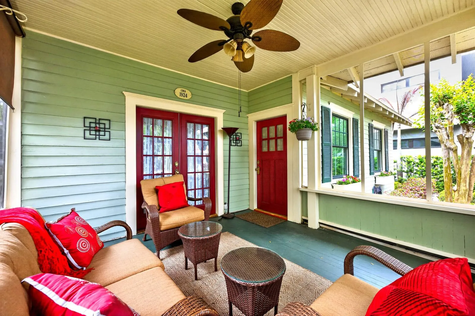 613 E Pine Street Orlando FL 32801