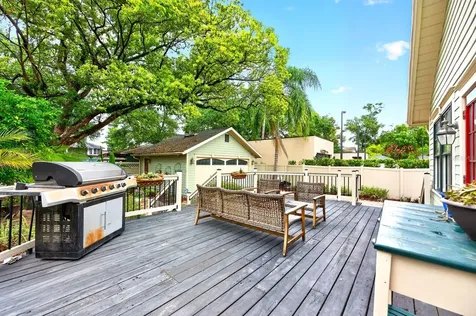 613 E Pine Street Orlando FL 32801