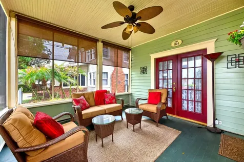 613 E Pine Street Orlando FL 32801