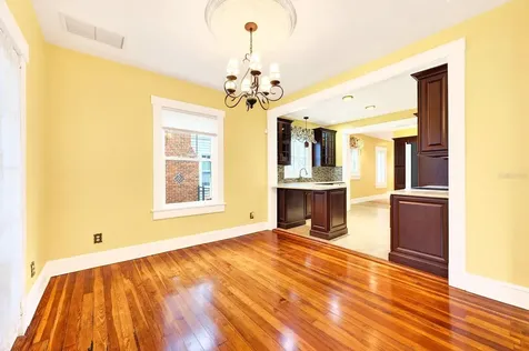 613 E Pine Street Orlando FL 32801