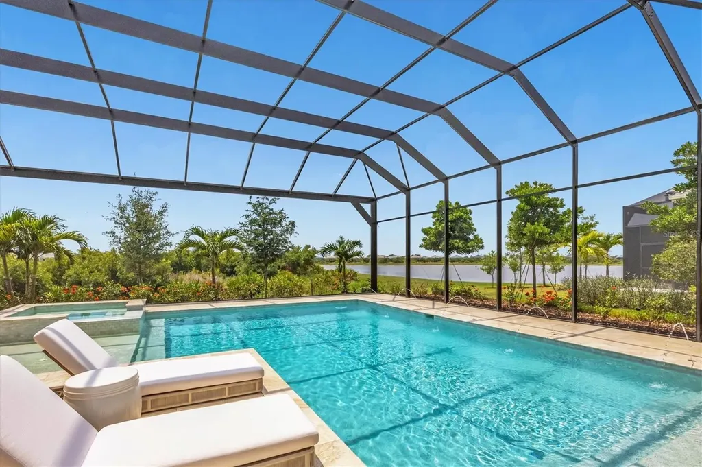 16925 Clearlake Avenue Lakewood Ranch FL 34202
