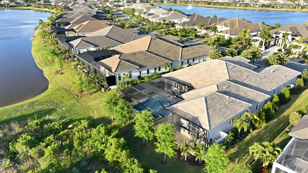 16925 Clearlake Avenue Lakewood Ranch FL 34202