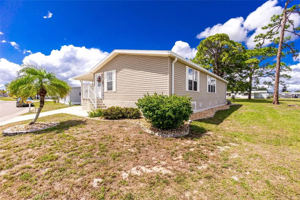 5121 Palena Boulevard North Port FL 34287