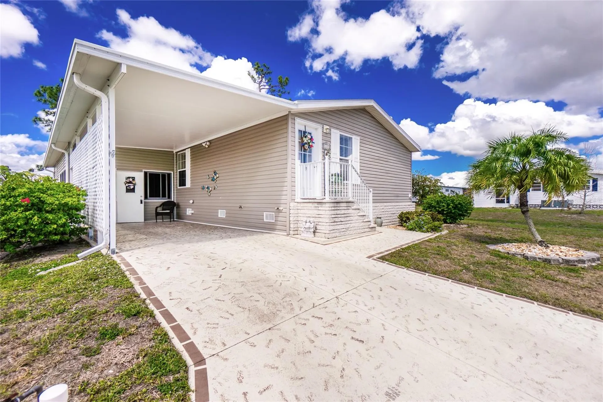 5121 Palena Boulevard North Port FL 34287