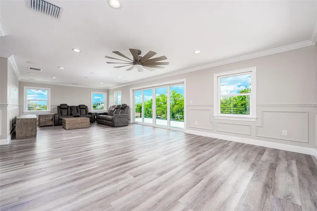 8717 Driftwood Drive Tampa FL 33615