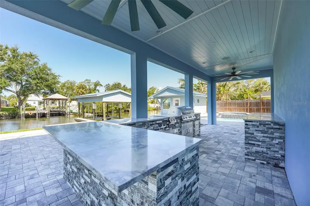 8717 Driftwood Drive Tampa FL 33615
