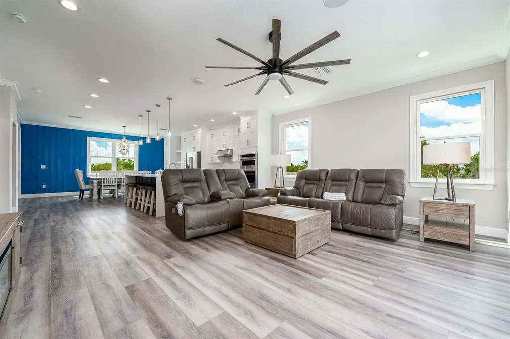 8717 Driftwood Drive Tampa FL 33615