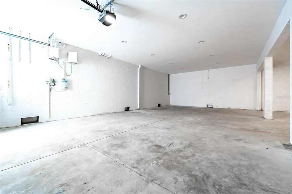 8717 Driftwood Drive Tampa FL 33615