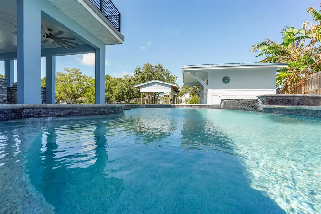 8717 Driftwood Drive Tampa FL 33615