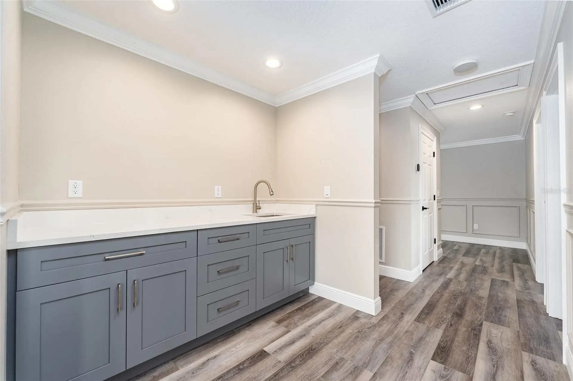 8717 Driftwood Drive Tampa FL 33615