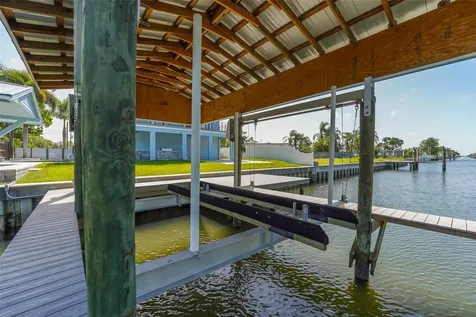 8717 Driftwood Drive Tampa FL 33615