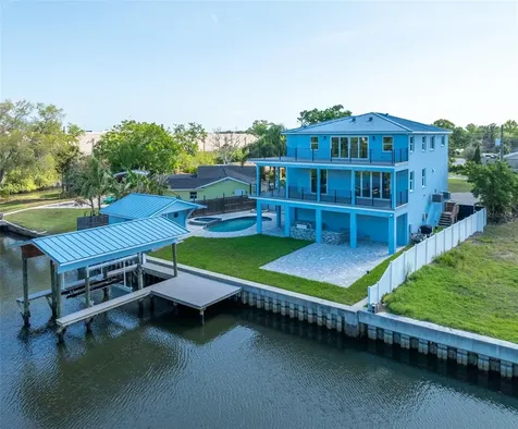8717 Driftwood Drive Tampa FL 33615