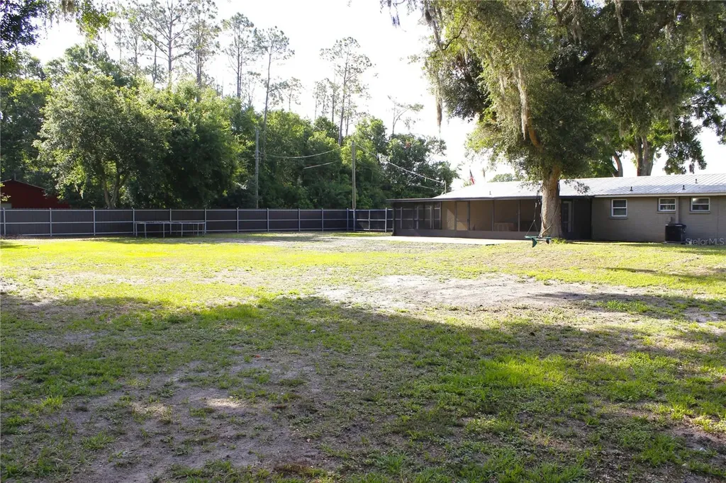 5009 Vaughn Road Plant City FL 33565