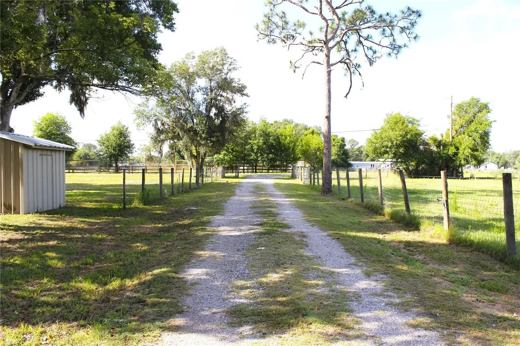 5009 Vaughn Road Plant City FL 33565