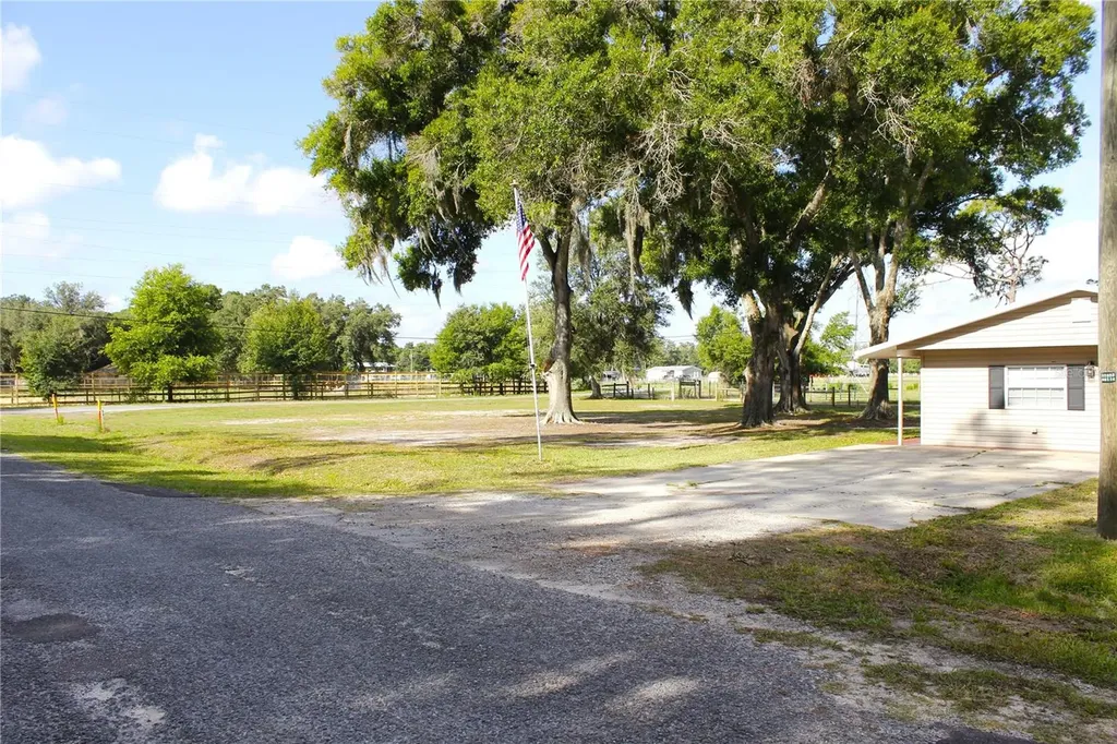 5009 Vaughn Road Plant City FL 33565