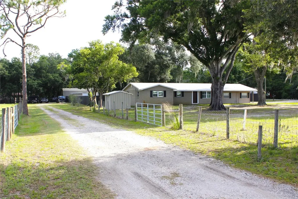 5009 Vaughn Road Plant City FL 33565