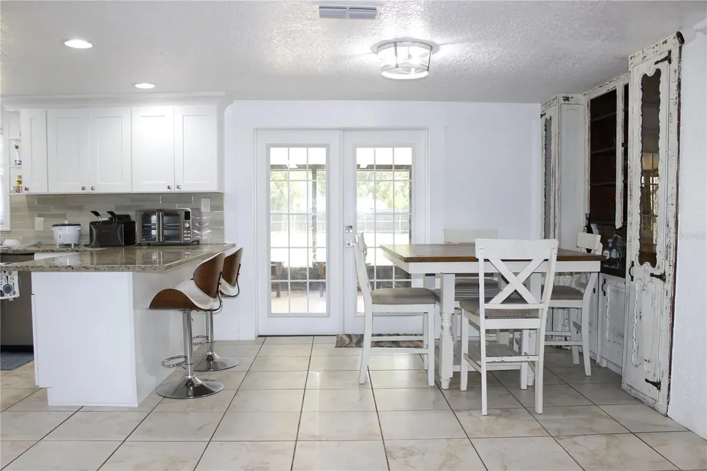 5009 Vaughn Road Plant City FL 33565