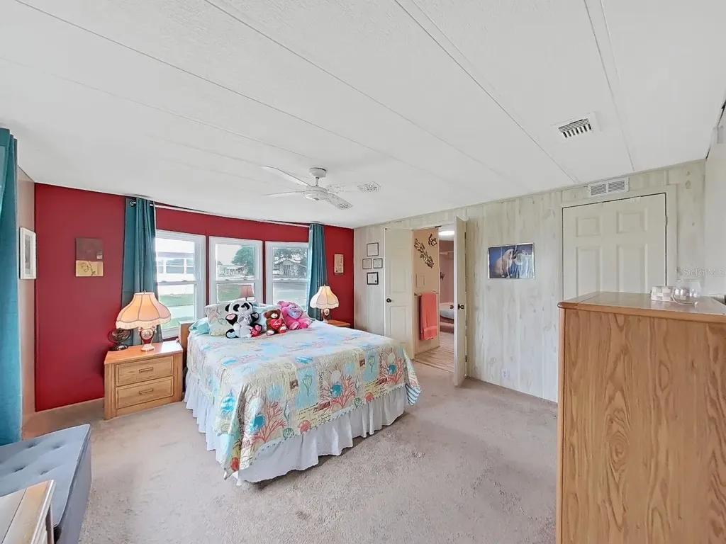 4966 Deerwood Drive Lakeland FL 33810