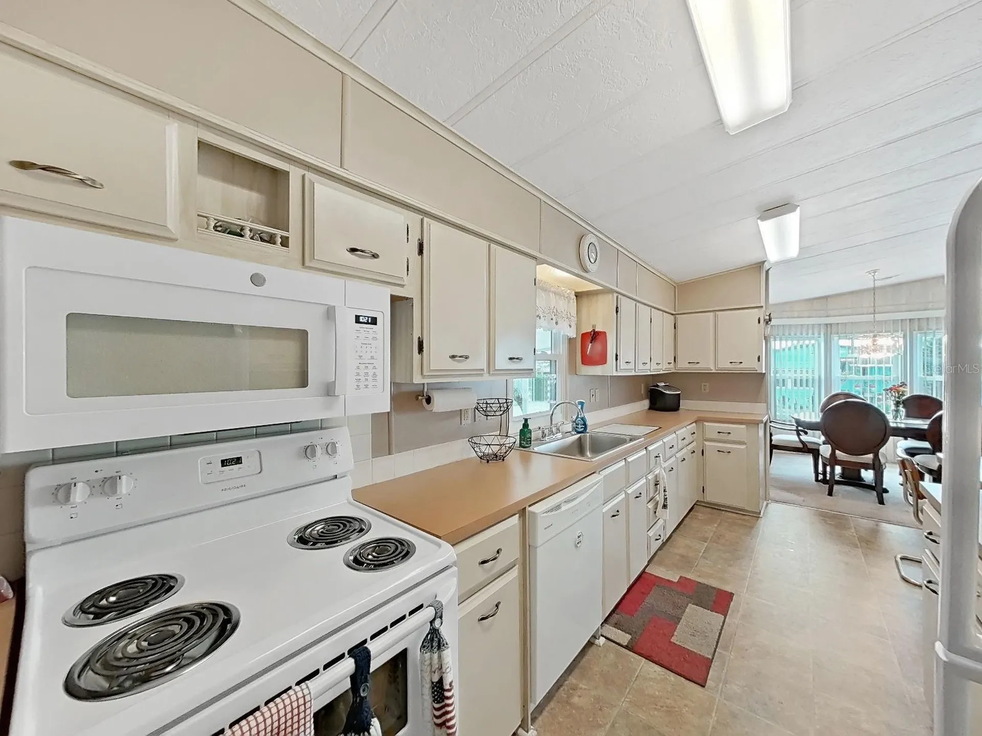 4966 Deerwood Drive Lakeland FL 33810