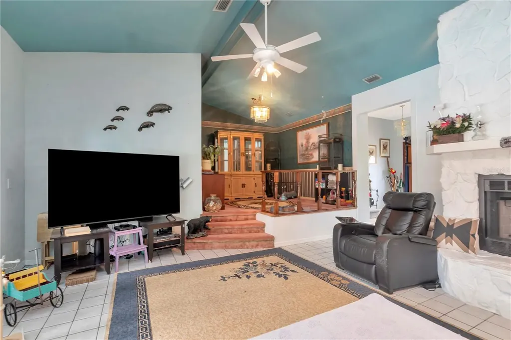 220 Normandy Circle W Palm Harbor FL 34683