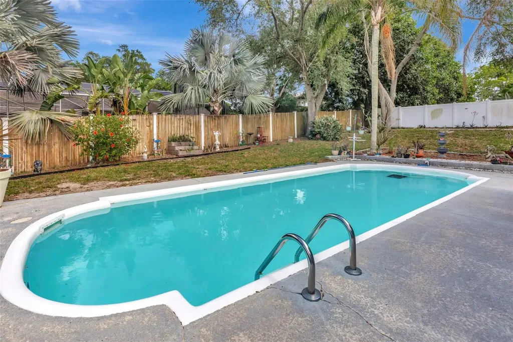 220 Normandy Circle W Palm Harbor FL 34683