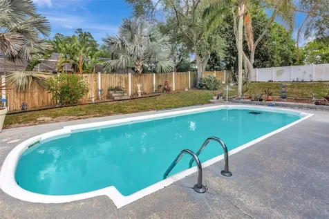 220 Normandy Circle W Palm Harbor FL 34683