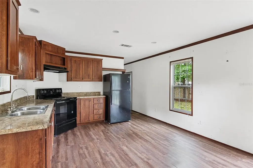 55917 Cabbage Road Astor FL 32102