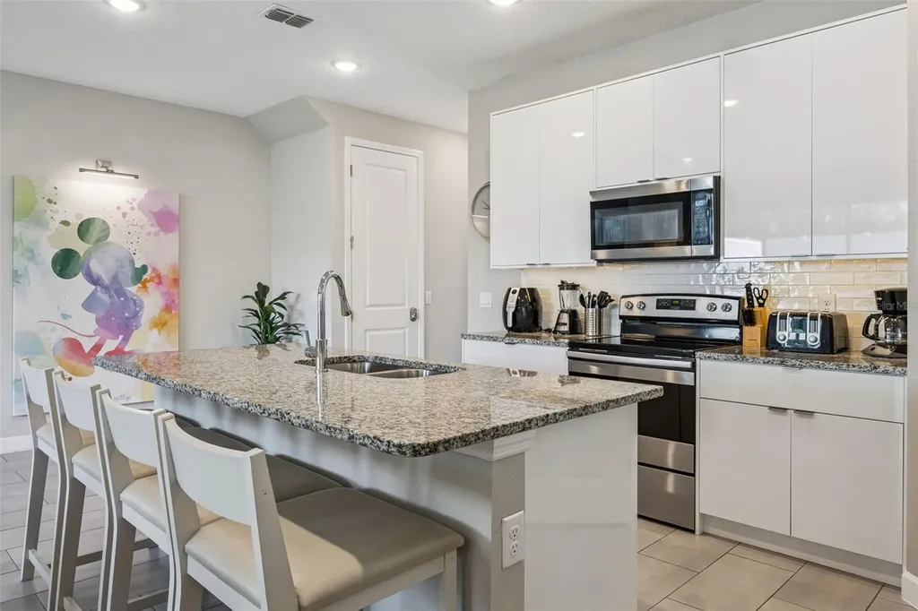 8008 Formosa Valley Place Kissimmee FL 34747