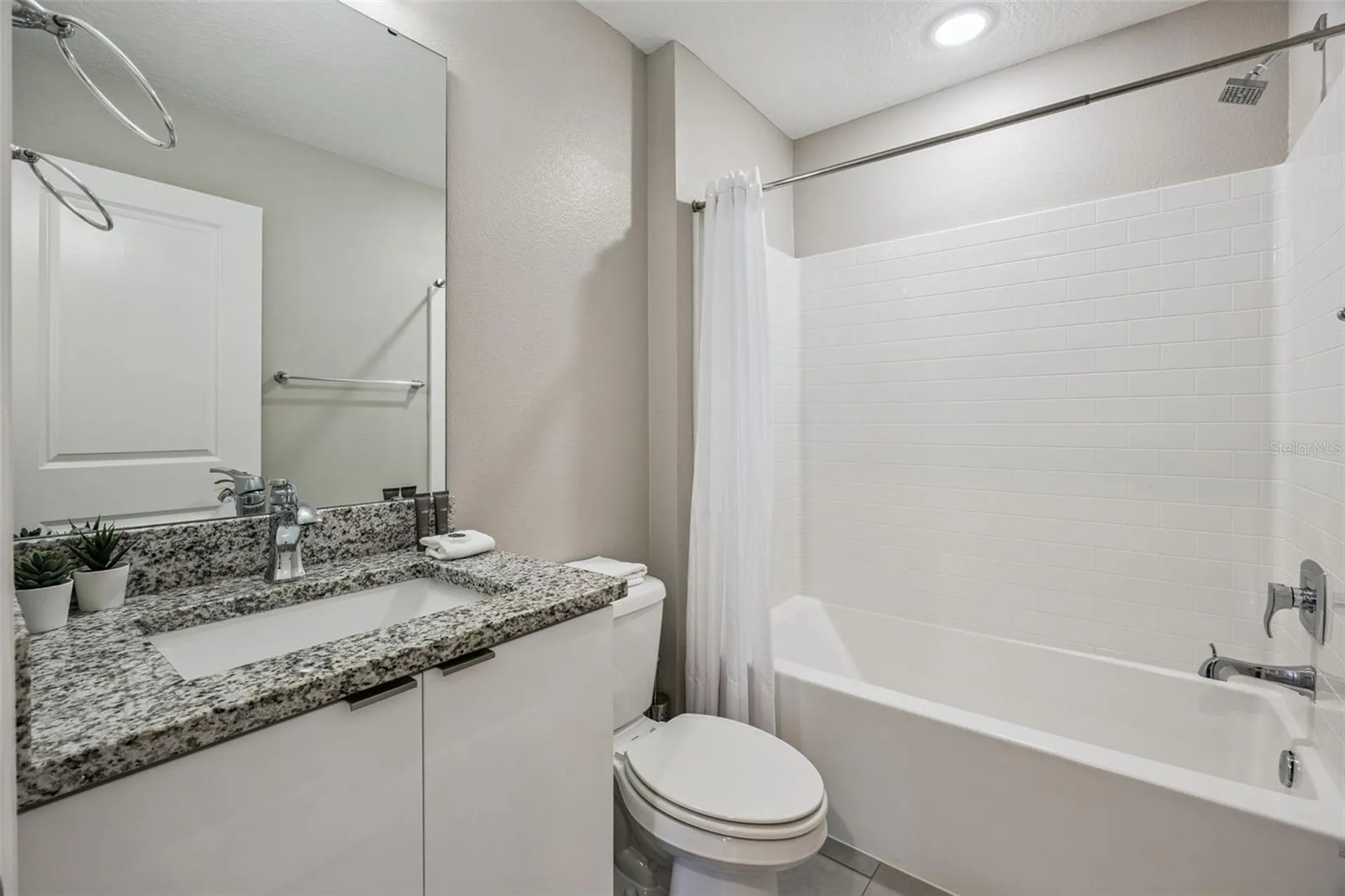 8008 Formosa Valley Place Kissimmee FL 34747