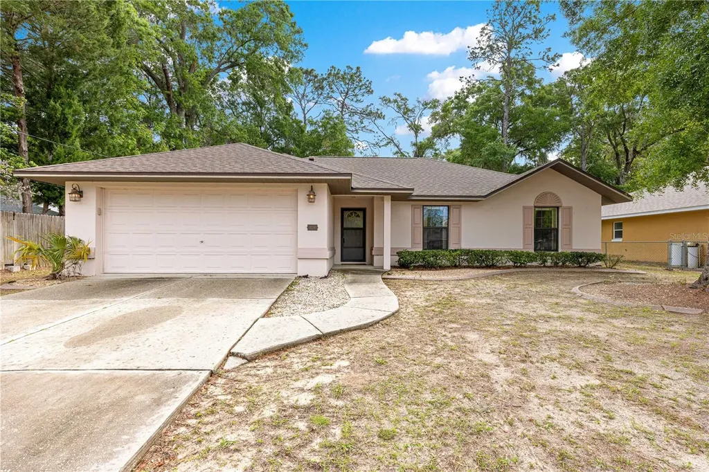 4216 NE 32nd Circle Ocala FL 34479