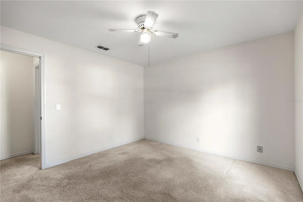 4216 NE 32nd Circle Ocala FL 34479