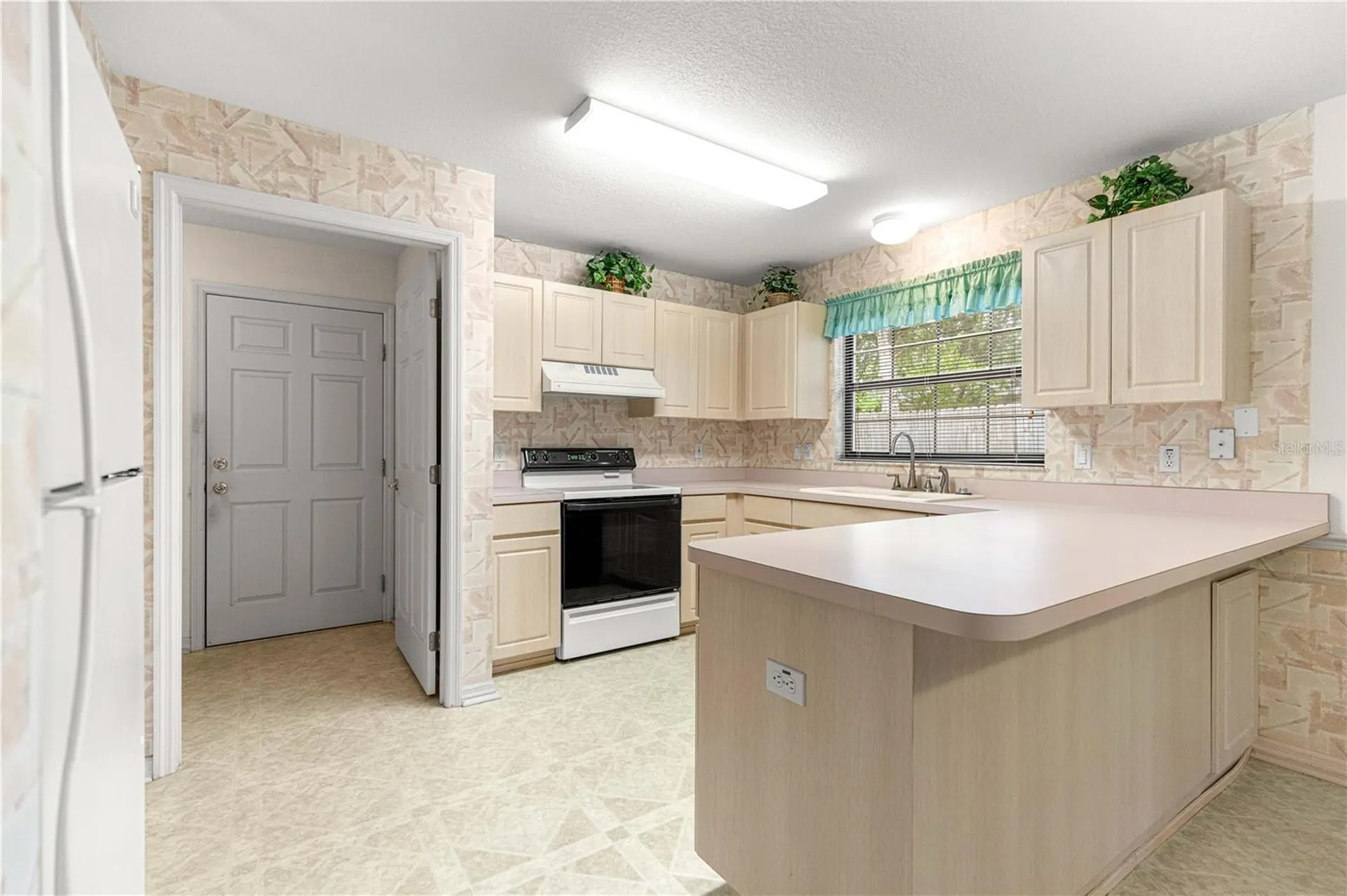 4216 NE 32nd Circle Ocala FL 34479