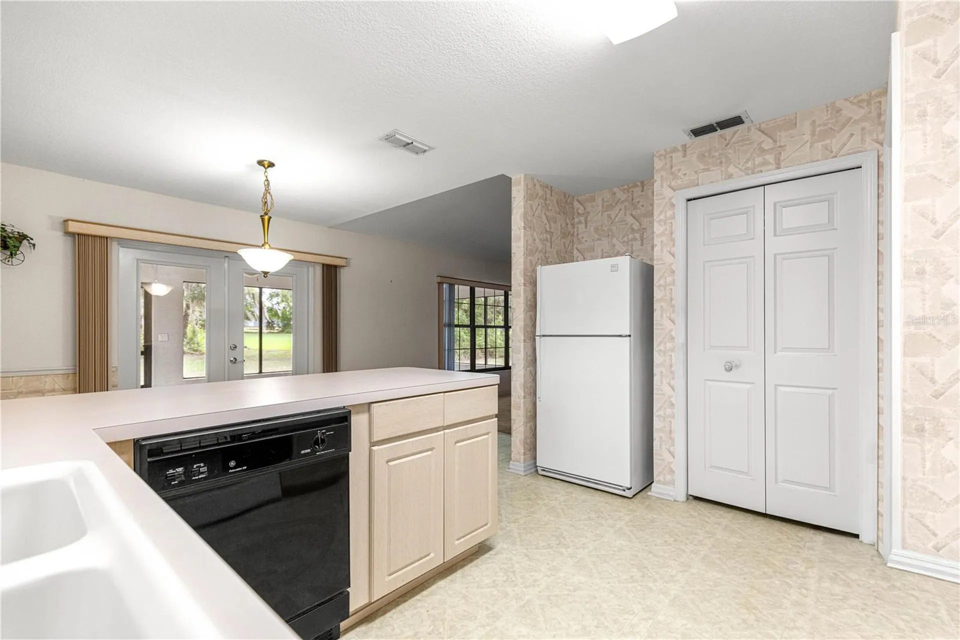 4216 NE 32nd Circle Ocala FL 34479