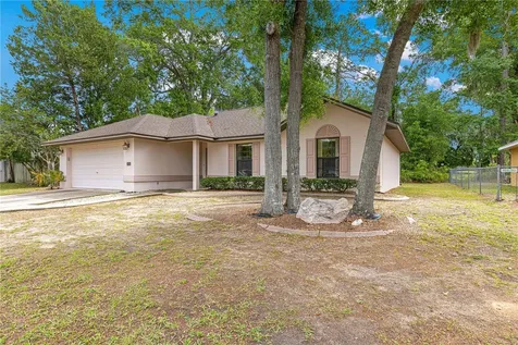 4216 NE 32nd Circle Ocala FL 34479