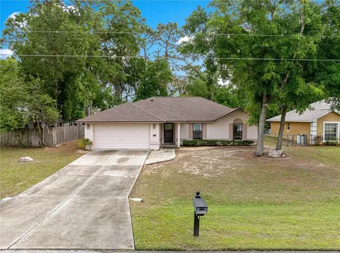 4216 NE 32nd Circle Ocala FL 34479