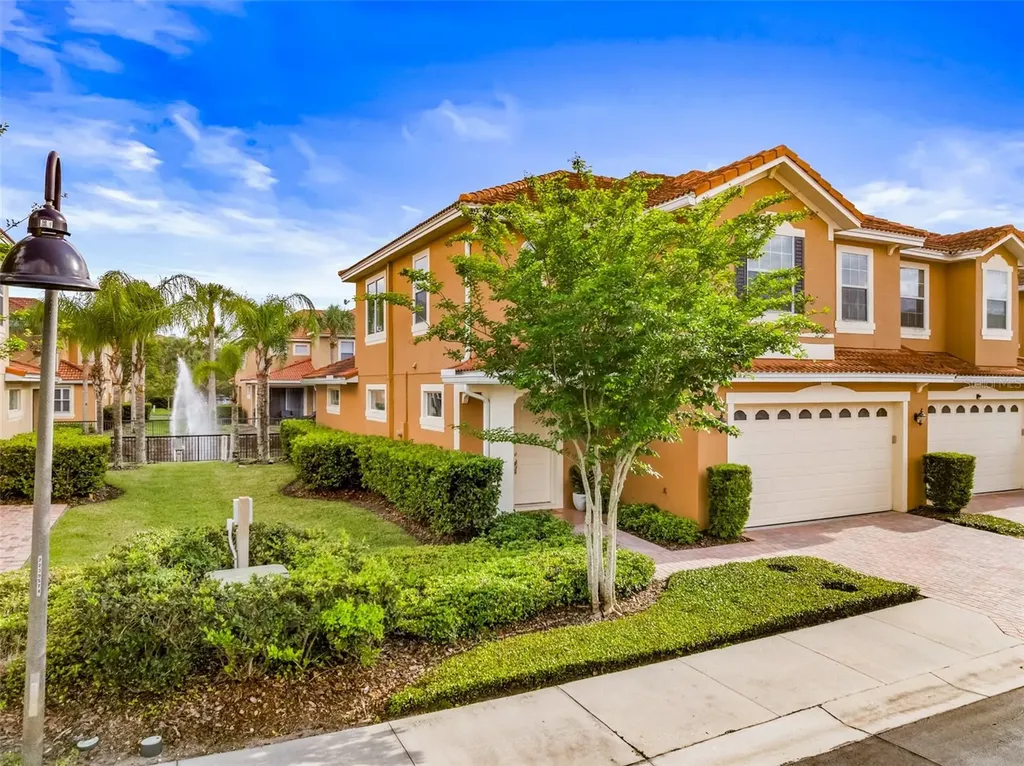 2011 Michael Tiago Circle Maitland FL 32751