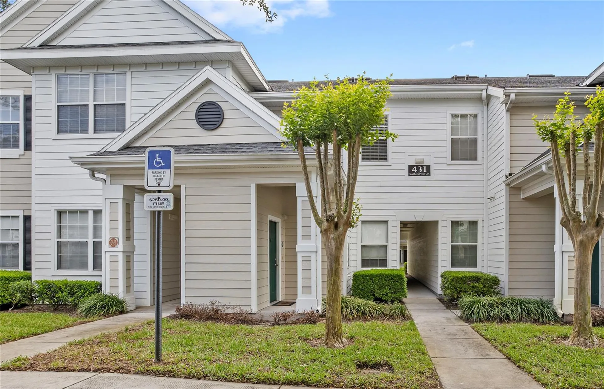 431 Southern Pecan Circle Winter Garden FL 34787