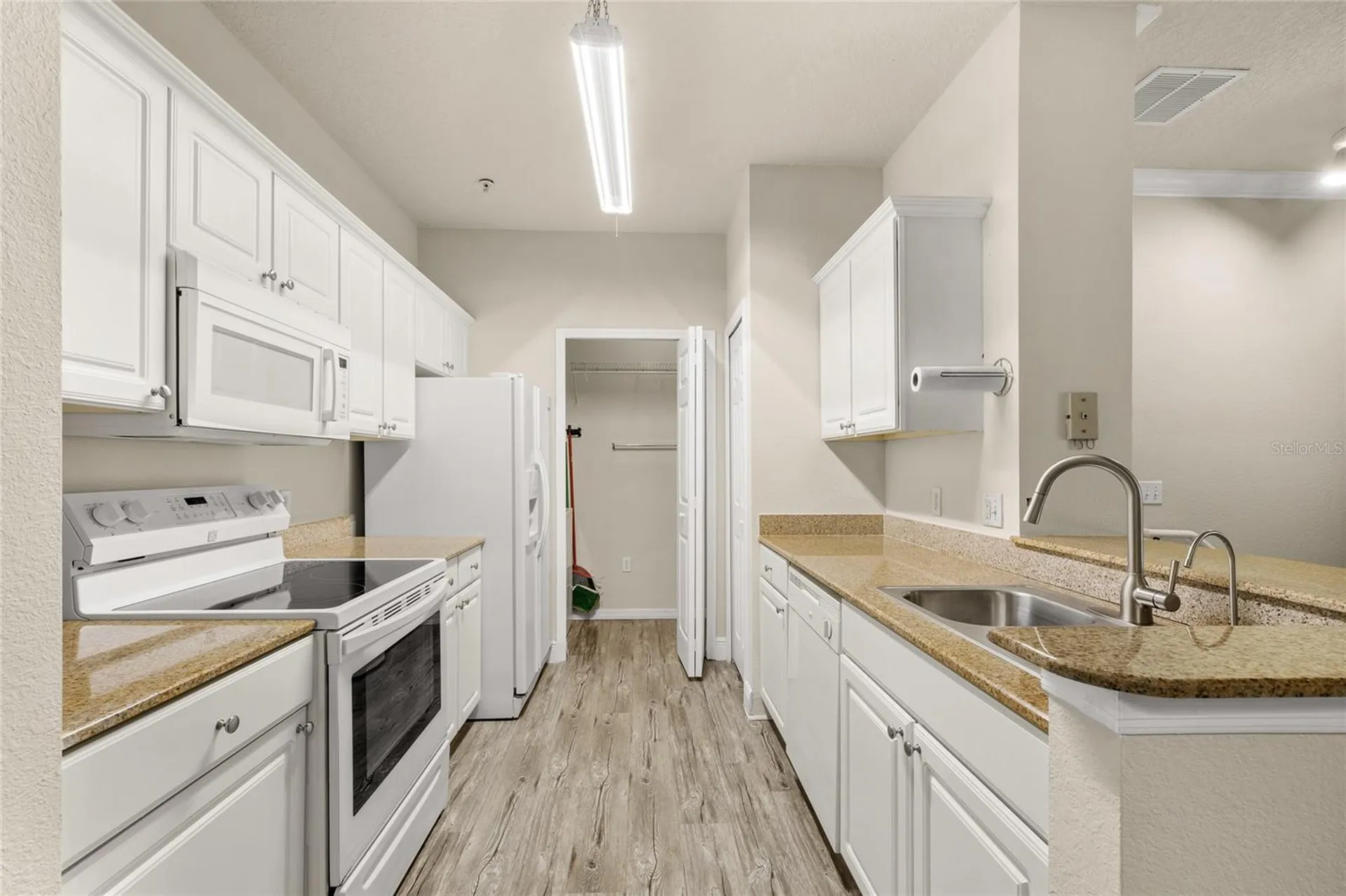 431 Southern Pecan Circle Winter Garden FL 34787