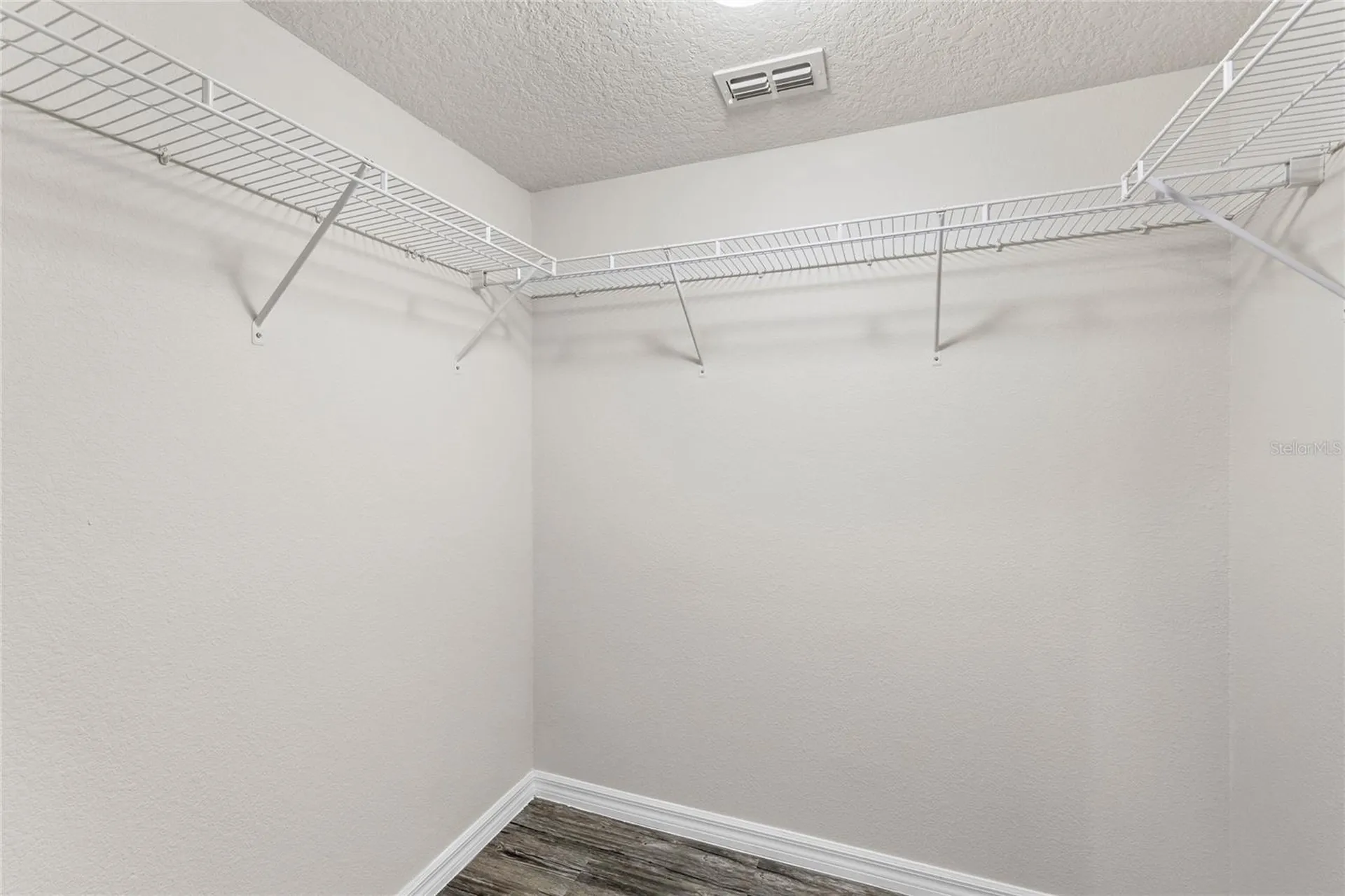 431 Southern Pecan Circle Winter Garden FL 34787