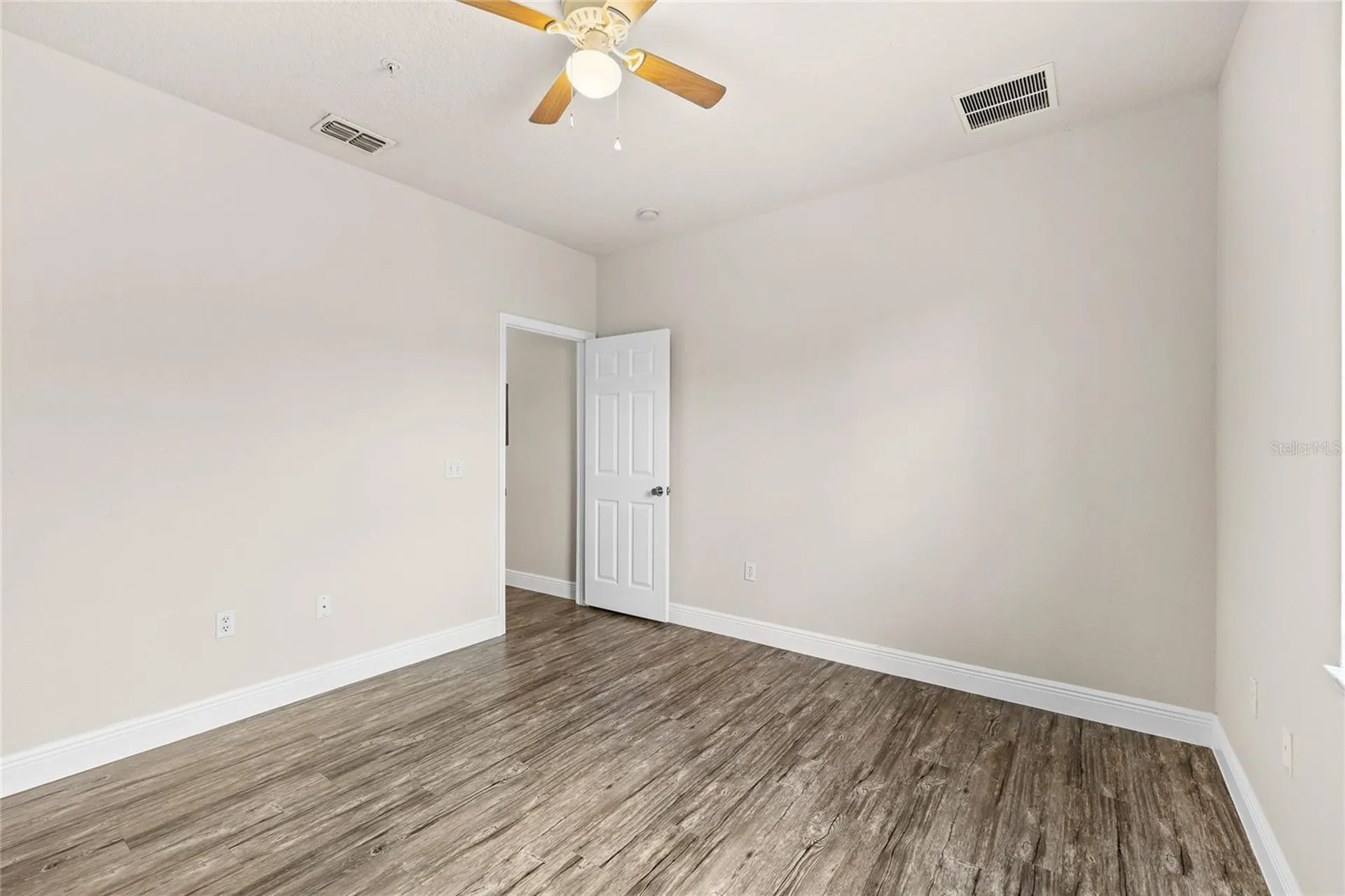 431 Southern Pecan Circle Winter Garden FL 34787
