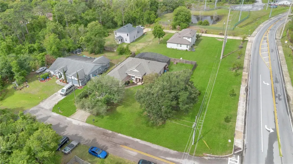 860 Hart Avenue Altamonte Springs FL 32701