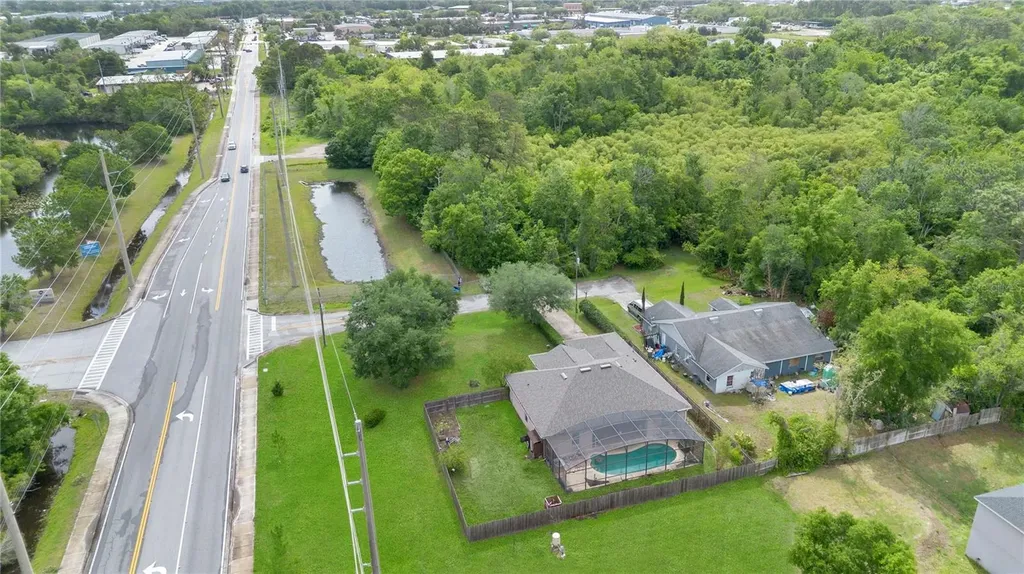 860 Hart Avenue Altamonte Springs FL 32701