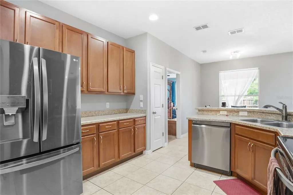 860 Hart Avenue Altamonte Springs FL 32701