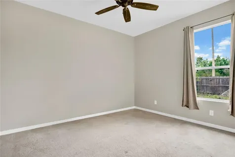 860 Hart Avenue Altamonte Springs FL 32701